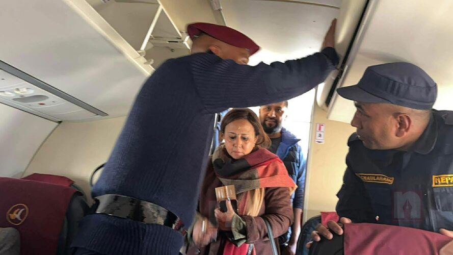 रवि लामिछानेलाई चितवनबाट रुपन्देही लगिँदै
