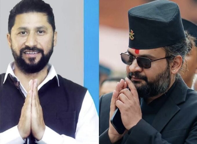 कुपण्डोलमा रवि–बालेनसहित सुनिल शर्मा र सागर ढकाल छलफलमा