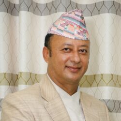 पूर्व उर्जामन्त्री दिपक खड्का परे पक्राउ