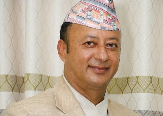 पूर्व उर्जामन्त्री दिपक खड्का परे पक्राउ